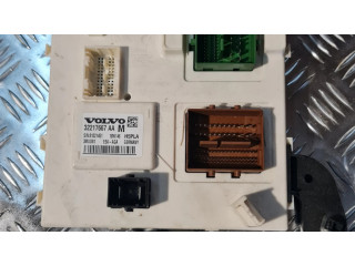 Блок комфорта 32217667, 32217667AA   Volvo XC90   