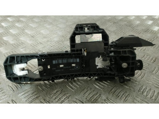 Передний держатель / кронштейн для внешней ручки открытия