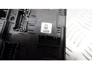   Pojistková skříňka 284B75NA0A, 284B75NA0A   Nissan X-Trail T32 2016