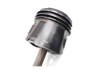 Поршень с шатуном D5244T4   Volvo XC90