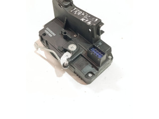 Zámek zadních dveří 8200282303, 93851809 Renault Trafic II (X83) 2012