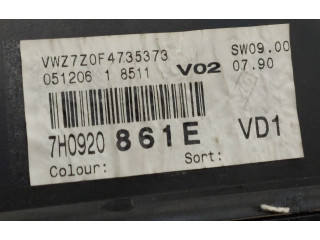 Přístrojová deska Volkswagen Transporter - Caravelle T5 2007 7H0920861E, 7H0920861E