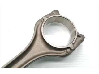  Поршень с шатуном    Skoda Octavia Mk3 (5E)  