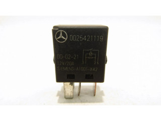 Реле насоса горючего