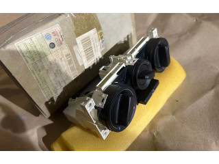 Блок управления климат-контролем 1J0819045E, C000240 Skoda Octavia Mk1 (1U)