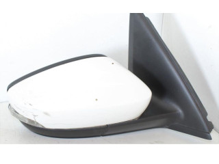 Зеркало электрическое        Skoda Fabia Mk3 (NJ)  2015 - 2021 года   