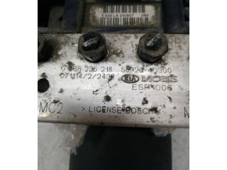 Jednotka ABS 0265235218, 589204D300 KIA Carnival 2009