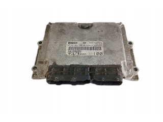 Řídící jednotka 55188286, 0281011400   Alfa Romeo 147 2001