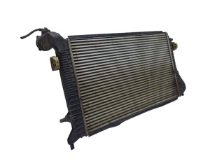Интеркулер  1K0145803AL   Volkswagen Caddy 