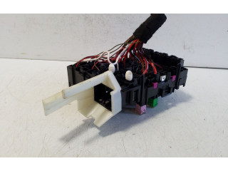 Блок предохранителей 5Q0937615C Volkswagen Golf VII