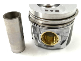 Поршень 038107065GN Volkswagen Golf VII