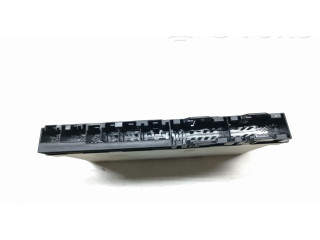 Řídící jednotka 9221861, 61359221861 BMW X1 E84 2011