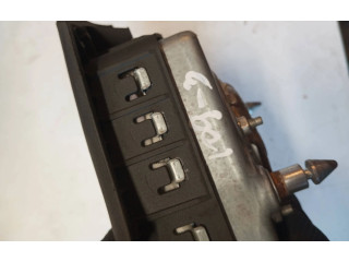 Подушка безопасности водителя 8623349, 8623349   Volvo C30