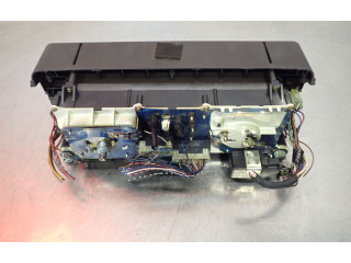 Přístrojová deska Audi 80 90 B2 1983 8111733181117332