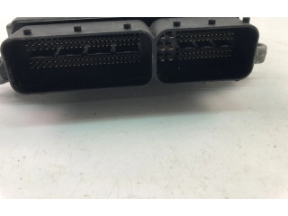 Блок управления двигателя 30729826A, 0281012103   Volvo V70