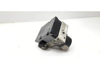 Блок АБС 8671222, P08671221   Volvo  V70  2000 - 2004 года