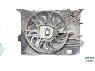 Электрический вентилятор радиаторов 30680512, 0130706838 Volvo V70