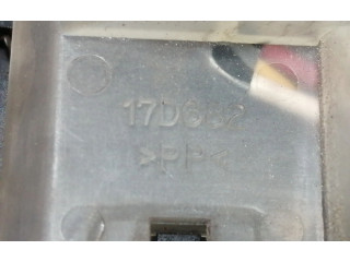 Ручка стеклоочистителей 17D682 Mazda 3 I