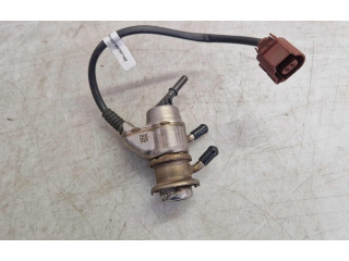 Vstřikovač 04L131113R Volkswagen Caddy DFSD