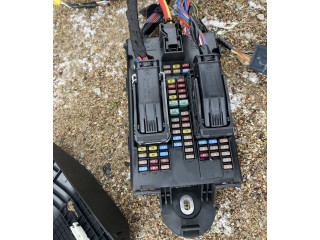 Pojistková skříňka 32142591 Volvo XC60 2022