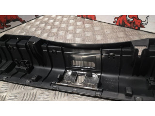 Отделка порога багажника