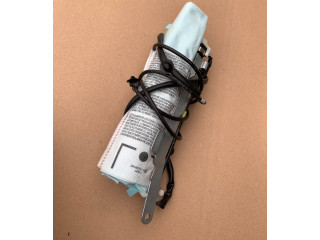 Подушка безопасности в сиденье 8U0880242A Audi Q3 8U