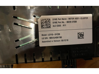 Панель приборов 8022037030, LCF10SYC30 SsangYong Korando