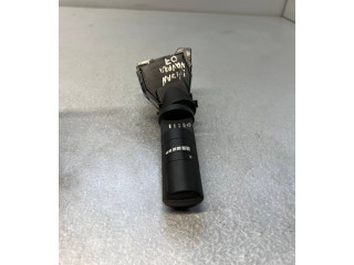 Ручка стеклоочистителей 25260EA001, 25260EA001 Nissan Navara D40