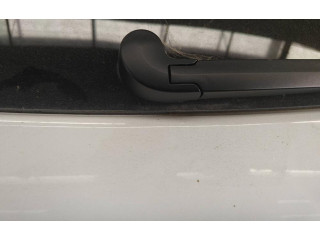 Моторчик заднего дворника 8V0955711B Audi Q2 -