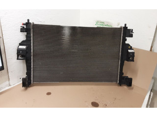 Топливная рампа 9672465480   Citroen C3  