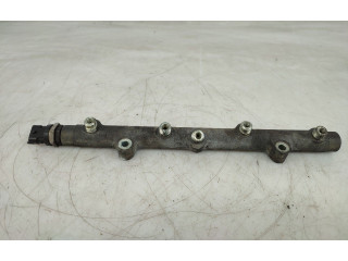 Топливная рампа 0445214011   Rover 75   для двигателя 204D2