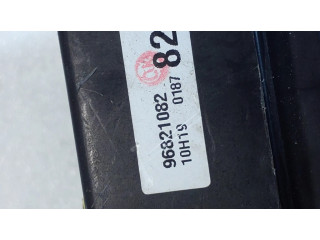 Pojistková skříňka 96821082 Chevrolet Captiva 2010