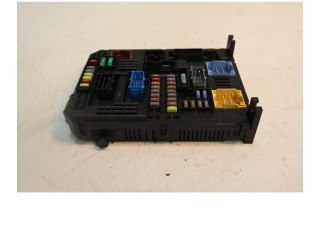 Моторчик заднего дворника 9845141280    Peugeot Partner III