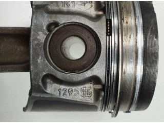 Píst 085190   Volvo S40     