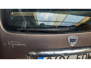 Ножка стеклоочистителя заднего стекла