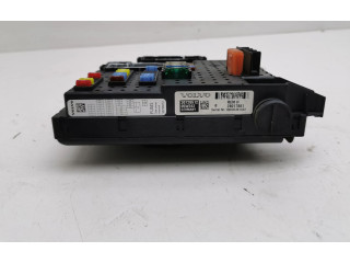Блок предохранителей 30728512, 05W242   Volvo XC90    