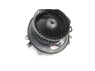 Вентилятор печки 5WC819015 Skoda Kodiaq