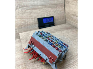 Блок предохранителей 9162439 Volvo S80