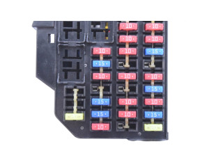 Блок предохранителей 8295234070 SsangYong Korando