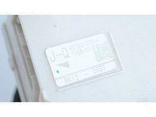 Pojistková skříňka 8273030B64 Lexus GS 300 350 430 450H 2010