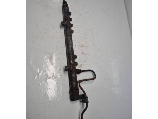 Топливная рампа 30777759, 006294L5 Volvo S80