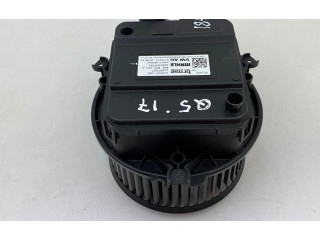 Вентилятор печки 4M1820021A Audi Q5 SQ5