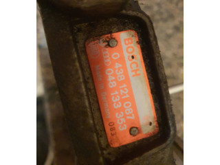 Vstřikovací lišta 048133353, 0438121087   Audi 80 90 S2 B4     