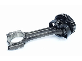 Шатун K9K646 121008820R, 121008820R    Renault Clio IV  