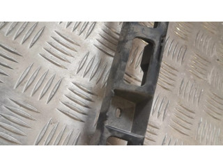 Задний держатель бампера