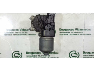 Двигатель стеклоочистителей Renault Twingo II  2007 - 2014 года 0390241541      