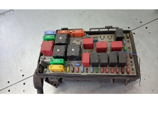 Pojistková skříňka Fiat Punto (199) 2005