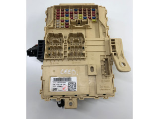 Блок предохранителей  91950   KIA Ceed    