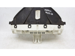 Přístrojová deska Mercedes-Benz Vaneo W414 2004 a1685400747