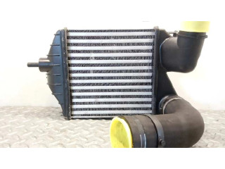Интеркулер  0046831804   Fiat Idea 1.9